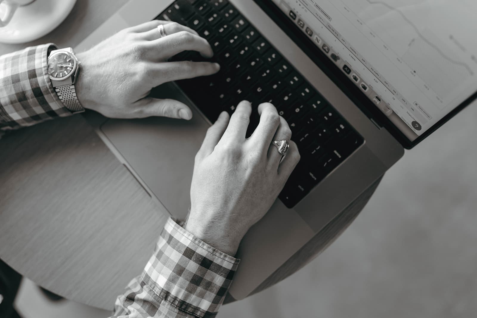 shelby-laptop — editorial